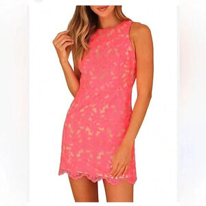 NWT Adelyn Rae Mila Fitted Mini Shift Dress
Lace Cut Out Back Barbie Pink size S